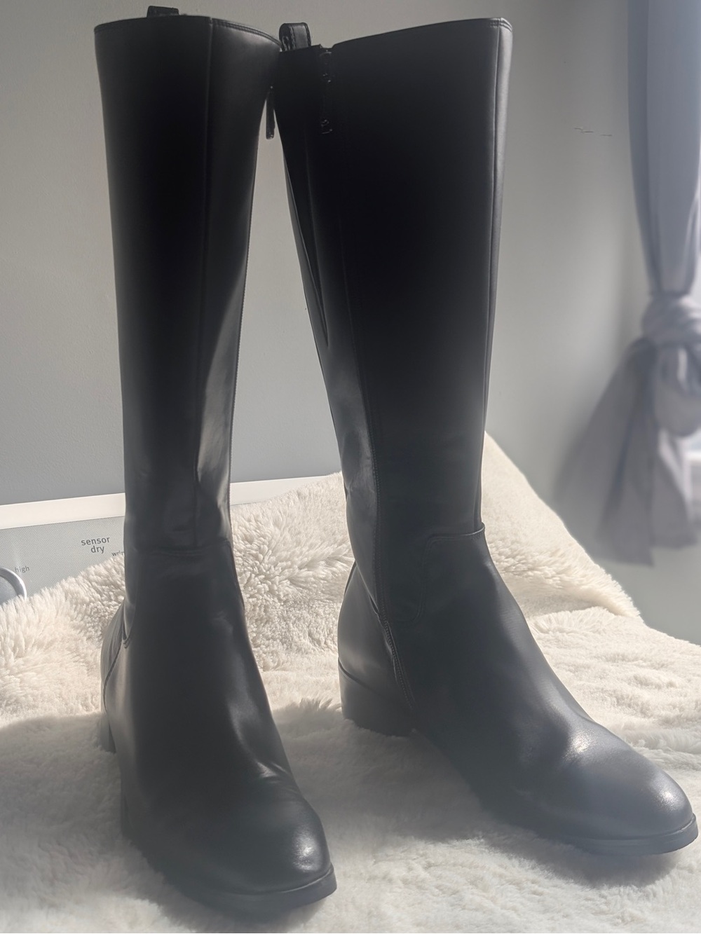 Blondo Black Leather Waterproof Knee-High Riding Boots - Size 10 for Women
